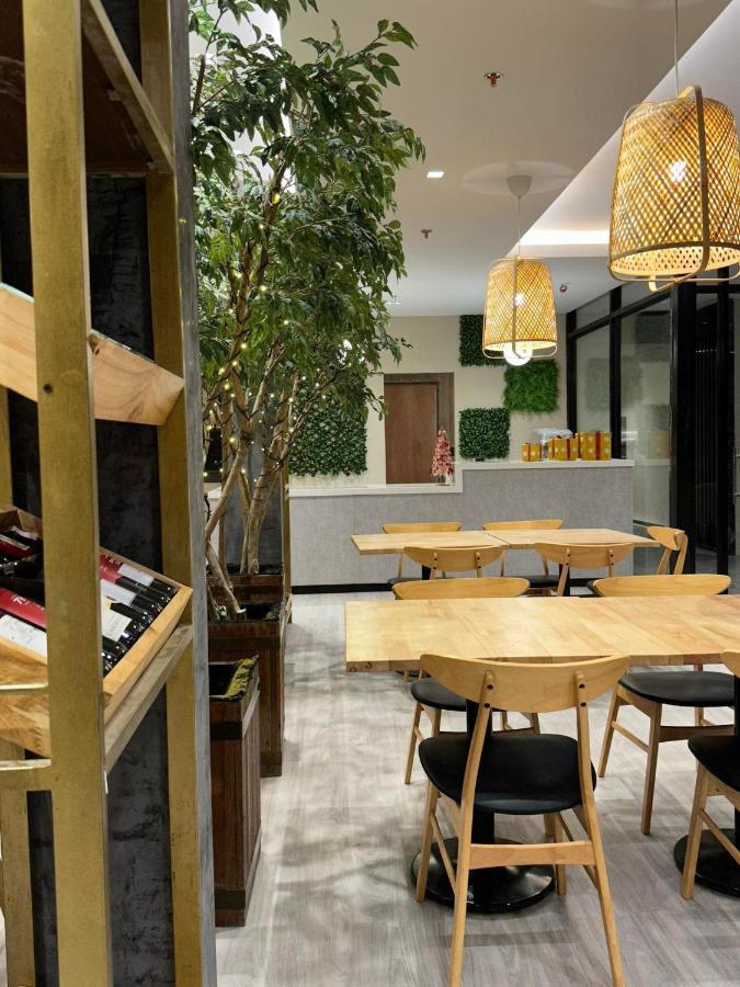 West Prime Hotel Calbayog Zewnętrze zdjęcie