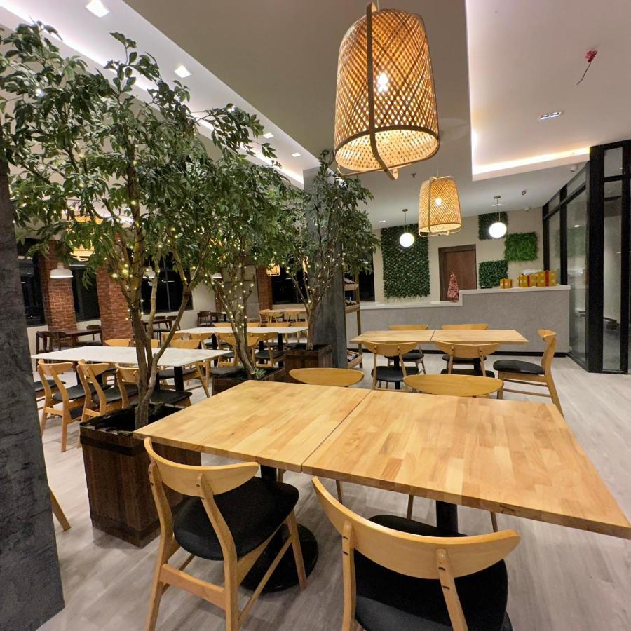 West Prime Hotel Calbayog Zewnętrze zdjęcie