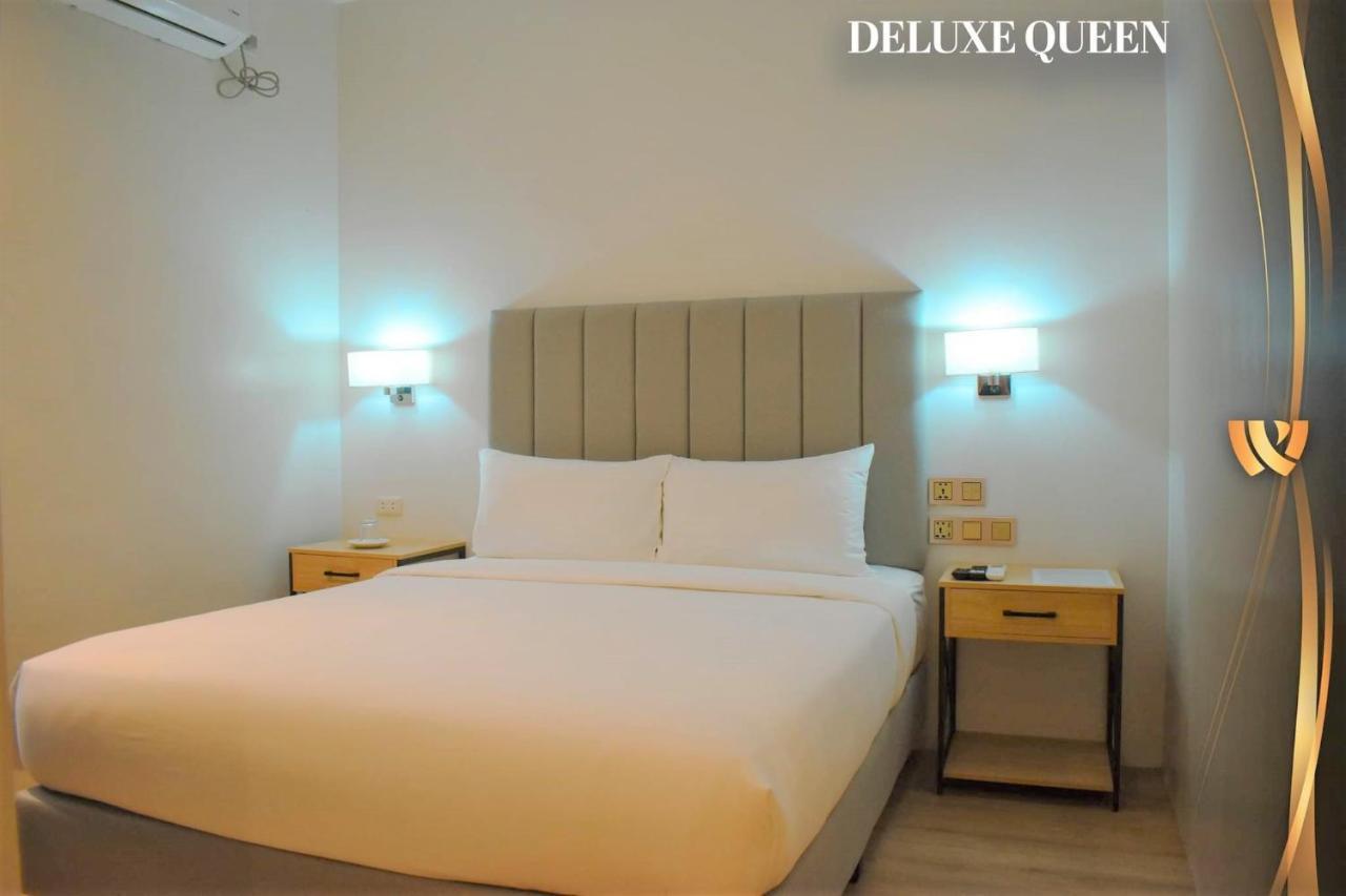 West Prime Hotel Calbayog Zewnętrze zdjęcie